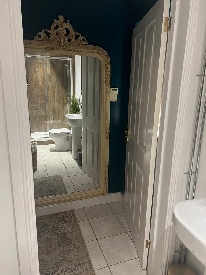 Boutique Shrewsbury Suites Zewnętrze zdjęcie