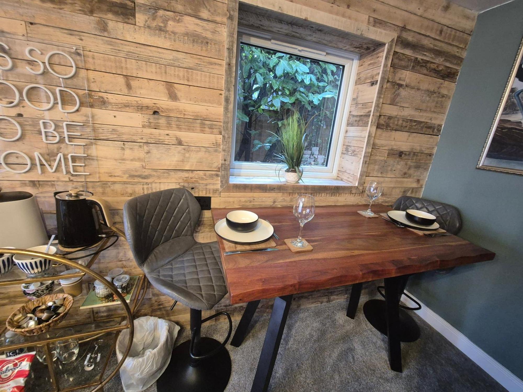 Boutique Shrewsbury Suites Zewnętrze zdjęcie